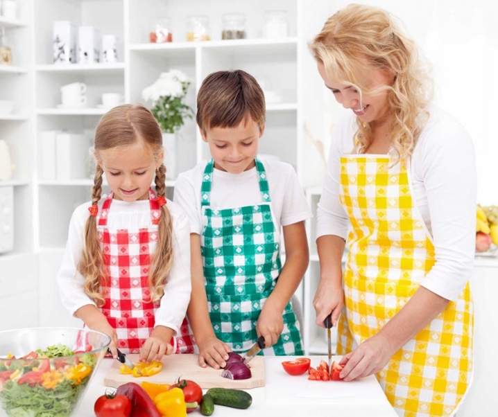 Initier son enfant à la cuisine