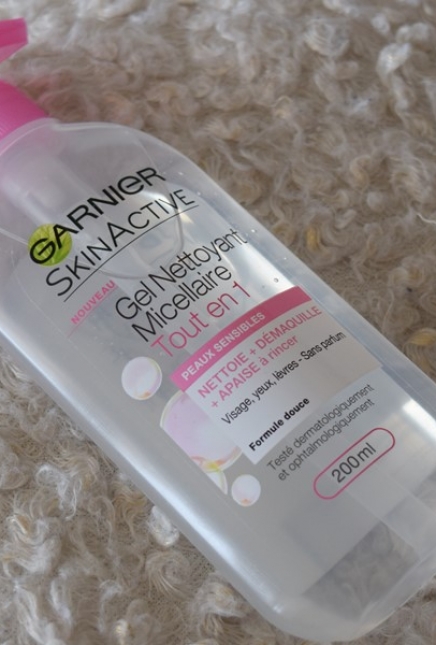Le Gel Nettoyant Micellaire Tout en 1 de Skinactive