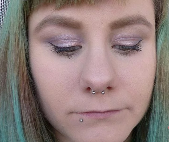 Maquillage lumineux avec la palette Enchanted Forest