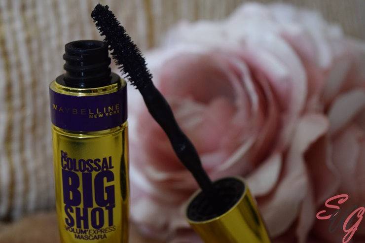 mascara-colossal-big-shot-maybelline-swg