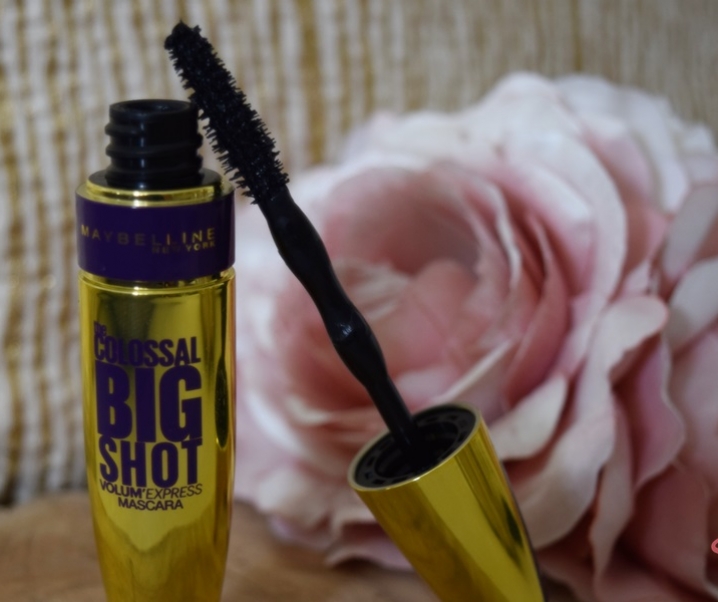 Le mascara colossal Big Shot de Maybelline