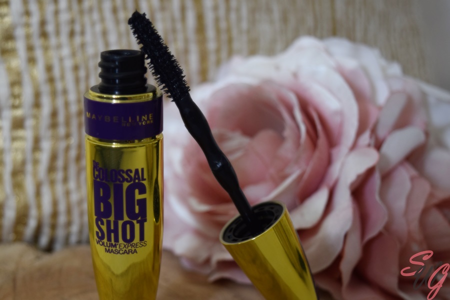 mascara-colossal-big-shot-maybelline-swg