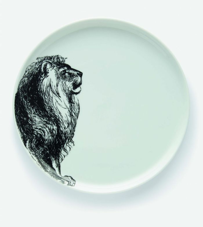 Assiette à dessert avec un lion