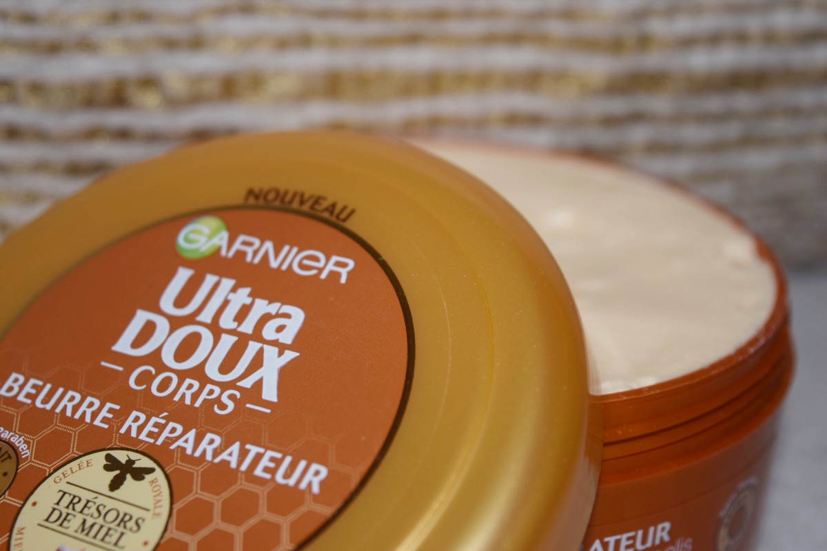 Beurre corporel nutritif et réparateur de la gamme Trésors de Miel de Garnier