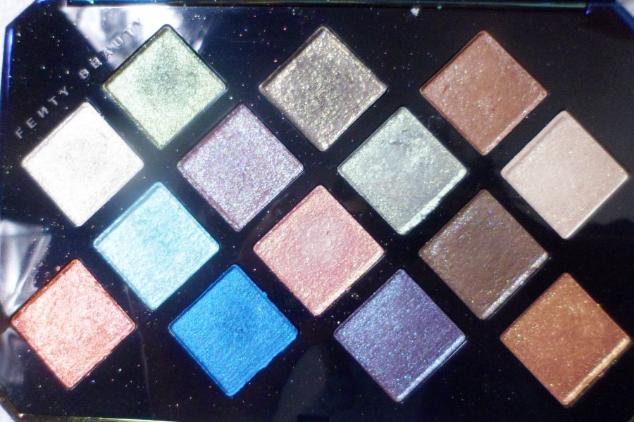 Palette galaxy de la marque Fenty Beauty par Rihanna